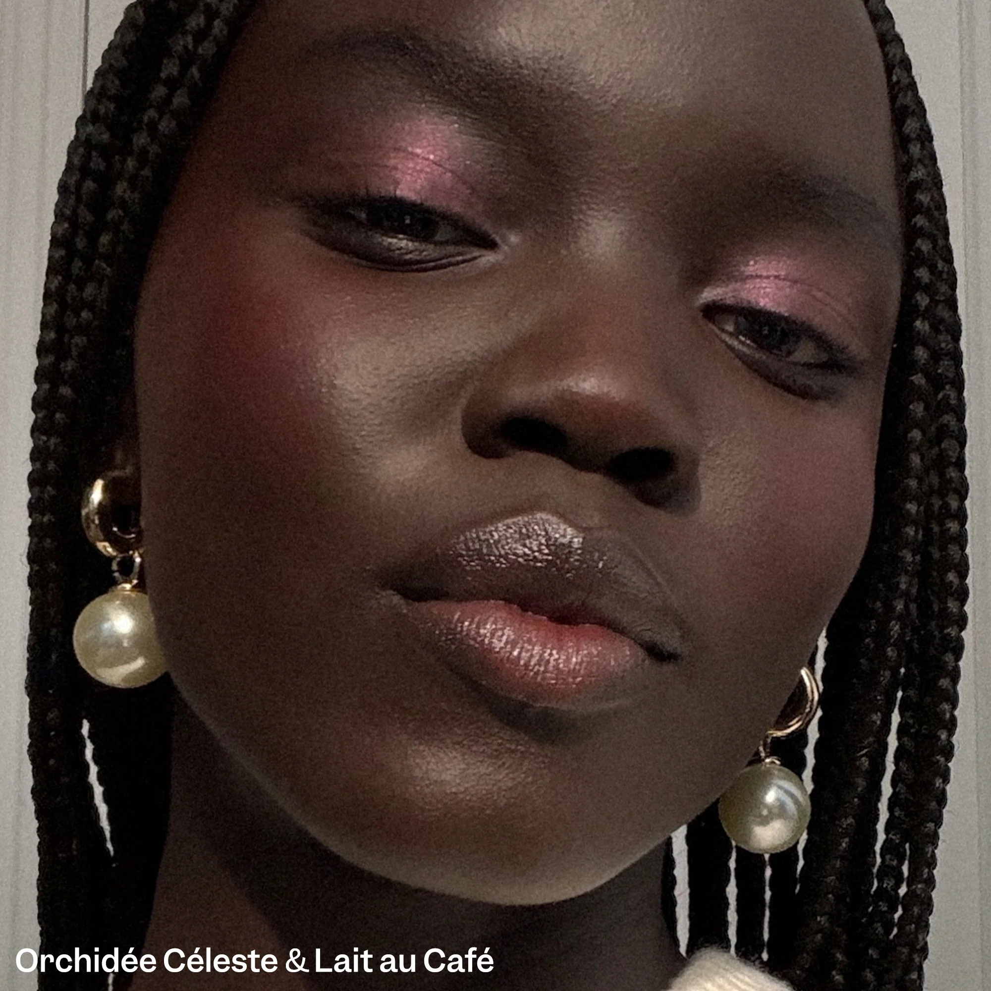 Plume Eyeshadow - Image 31