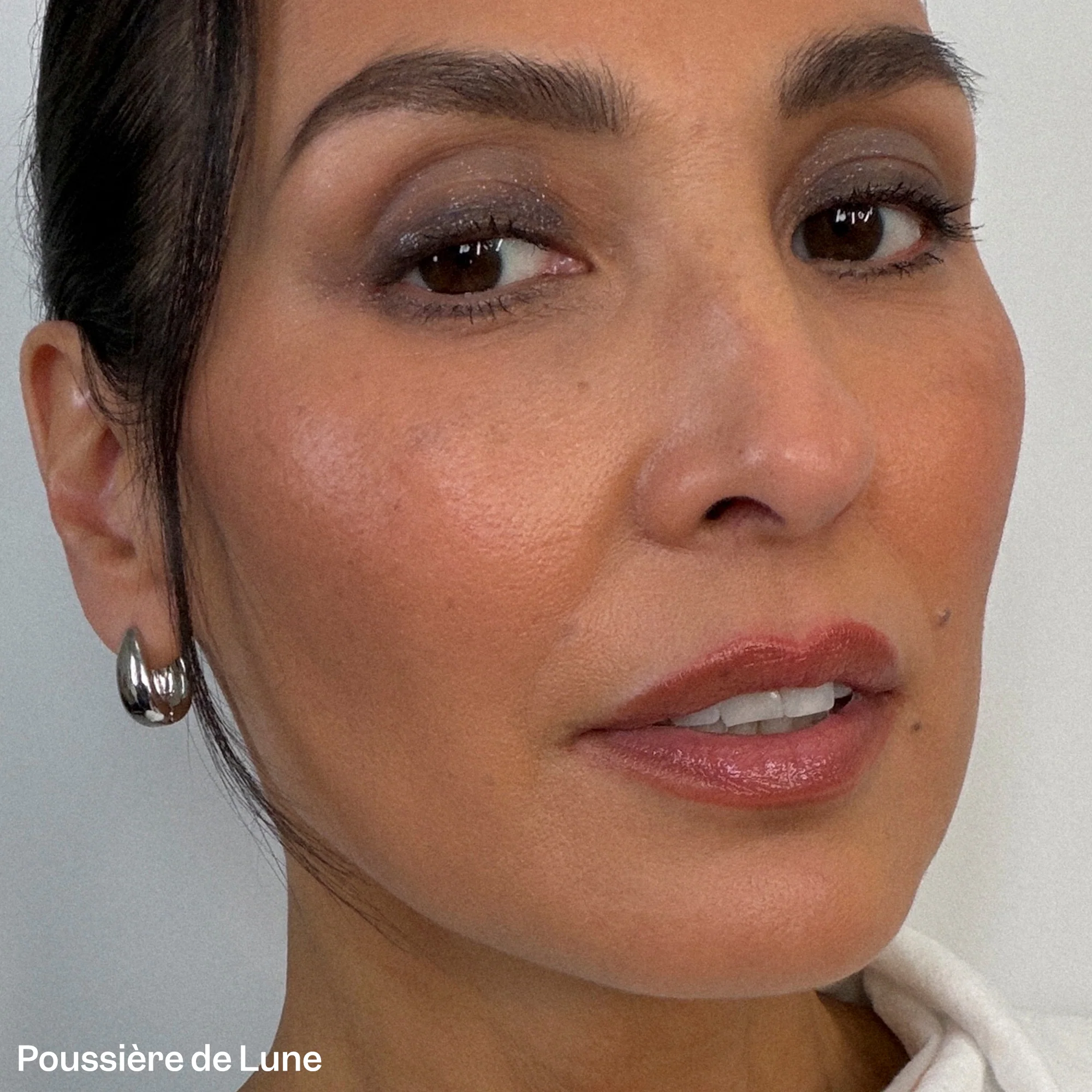 Plume Eyeshadow - Image 37