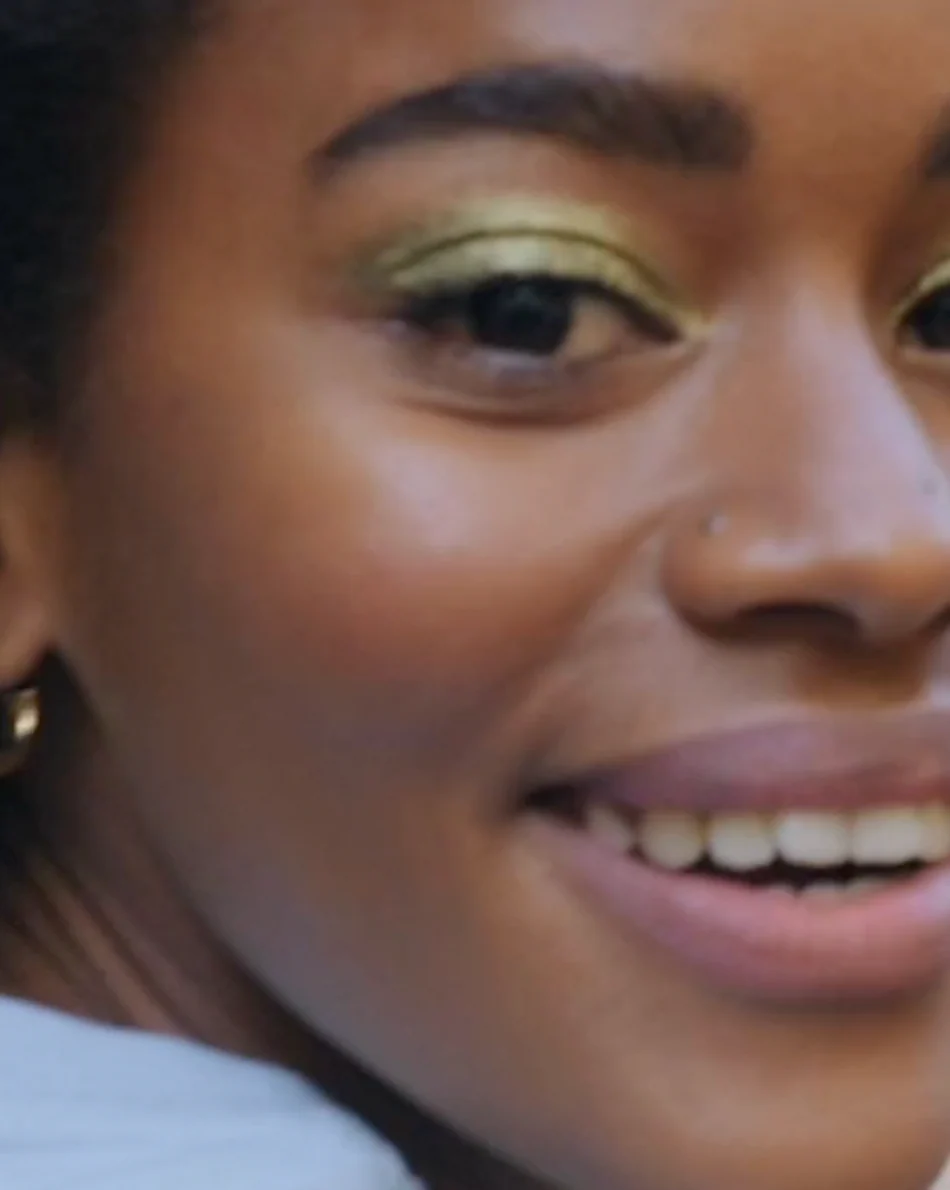 Yeux Paint Shimmering Eyeshadow - Image 20