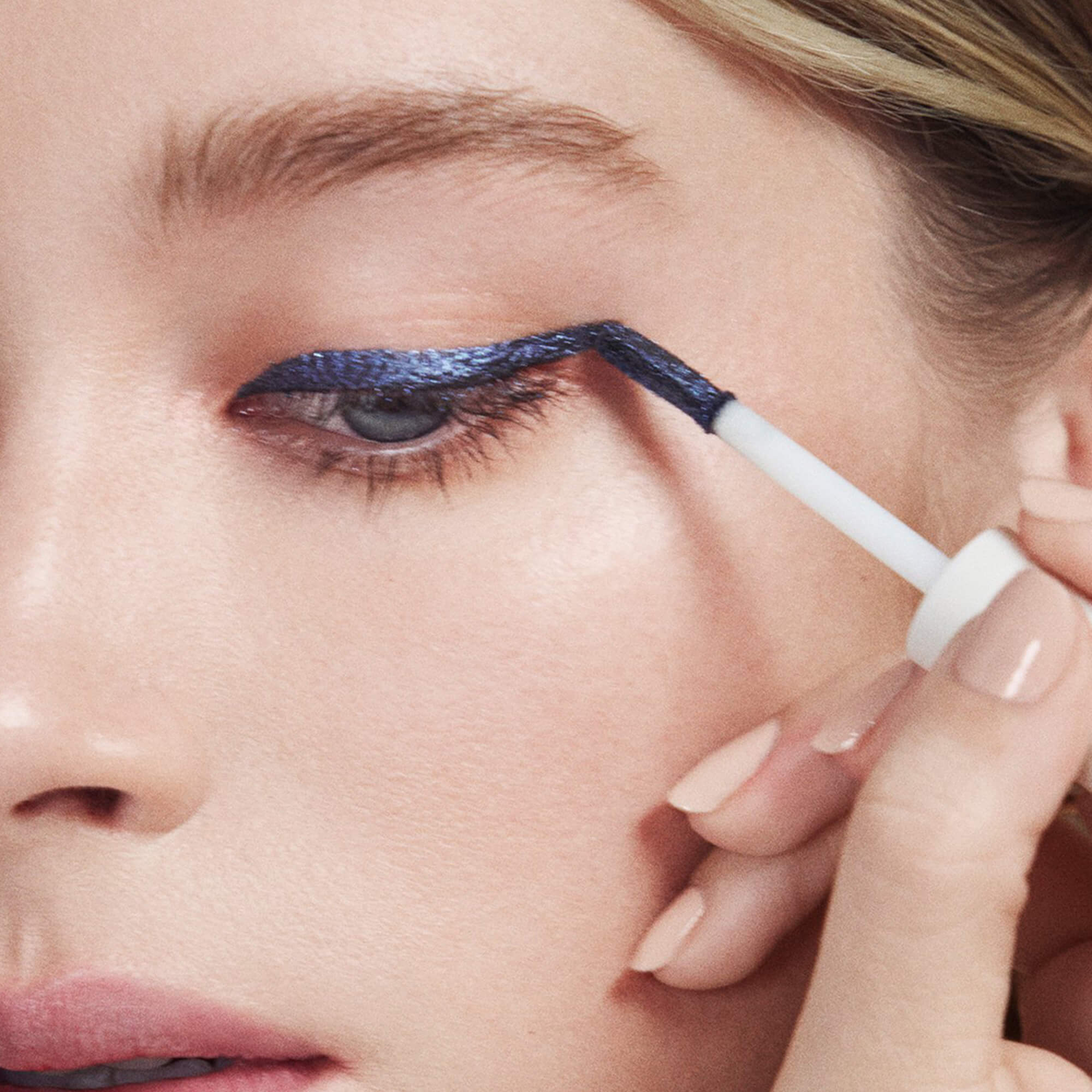 Yeux Paint Shimmering Eyeshadow - Image 42